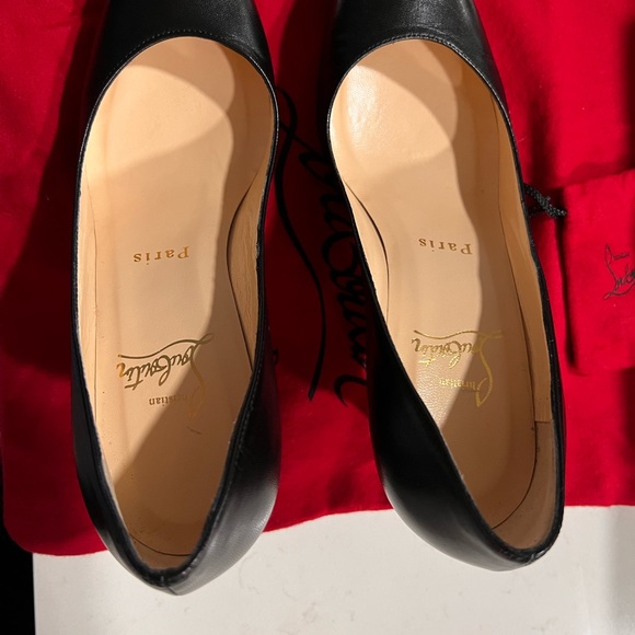 Christian Louboutin simple pump - Picture 8 of 11